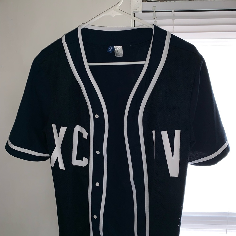 H&M JERSEY